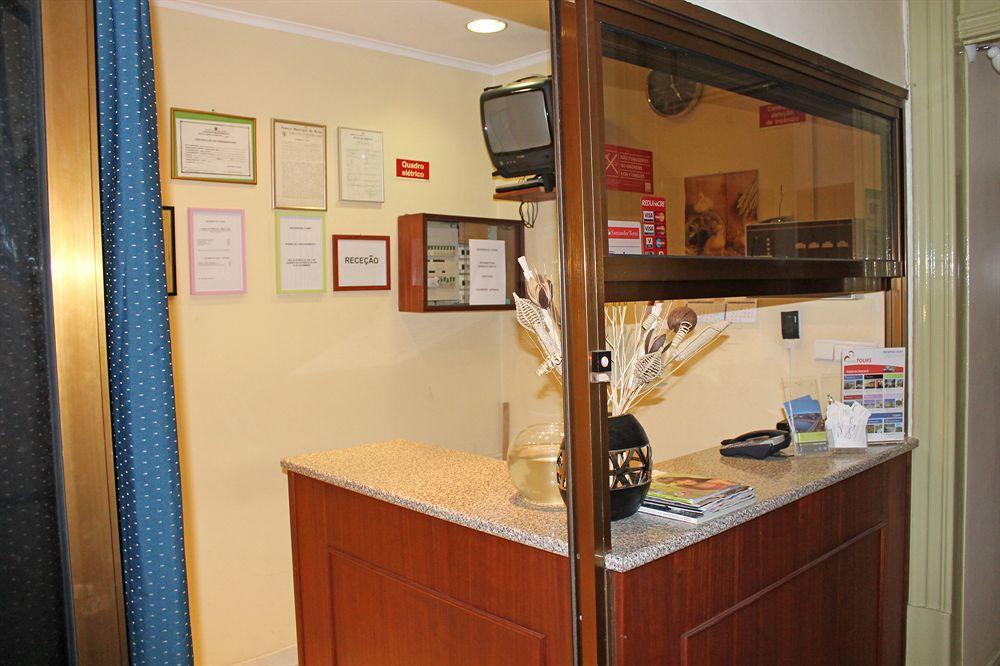 Lunar Guest House Порту Экстерьер фото
