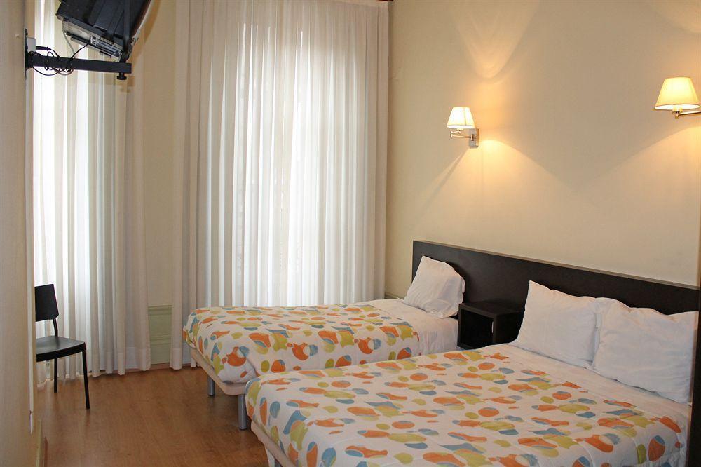 Lunar Guest House Порту Экстерьер фото